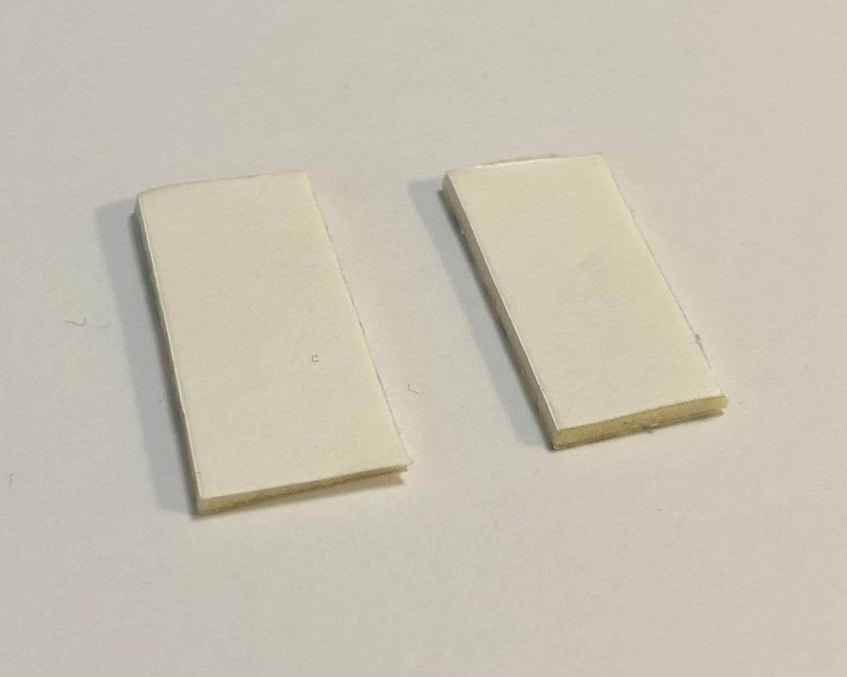 Fodbold i bambus til væg/dør - Lukaki.dkFodbold i lyst træfiner til væg/dør