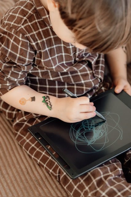 Tegnetablet / Digital tegneplade / Taktik tavle 10" (XL) - Lukaki.dkTegnetablet / Digital tegneplade / Taktik tavle 10" (XL)