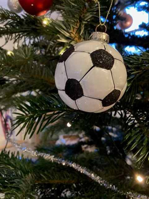 Fodbold Julekugle (7 cm) - Lukaki.dkFodbold Julekugle (7 cm)