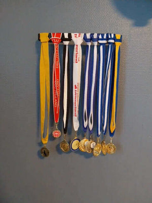 2 Boldholdere + 1 Medaljeholder til væg - sort stål