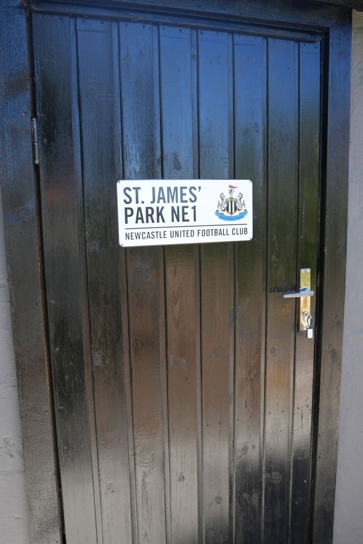 Newcastle United skilt i metal (40x18 cm) - Lukaki.dk