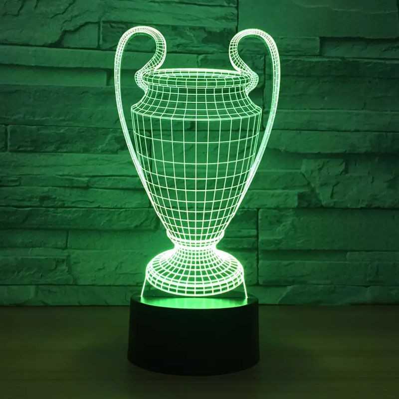 3D Fodbold lampe med pokal -  Lyser i 7 farver